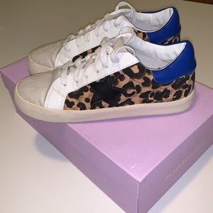 MADDEN GIRL SNEAKERS